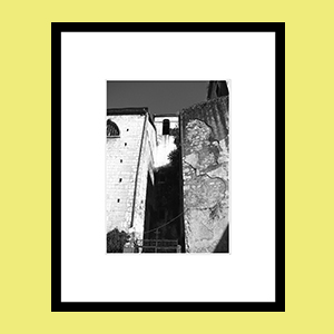 BW_Kotor_camWO_framed_gallery